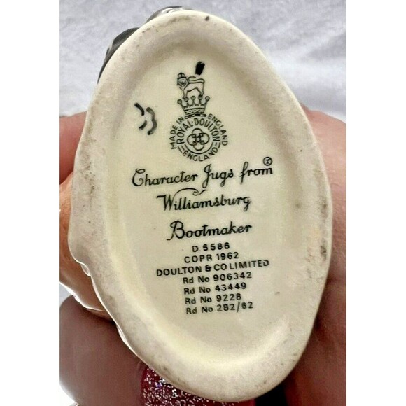 Royal Doulton Character Jug from Williamsburg – Bootmaker – D6579 – 1962 - Picture 7 of 9